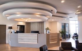 Ocean Breeze Hotel